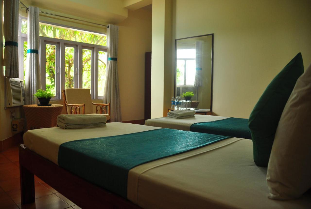 Kokari Guesthouse Hope Town Экстерьер фото
